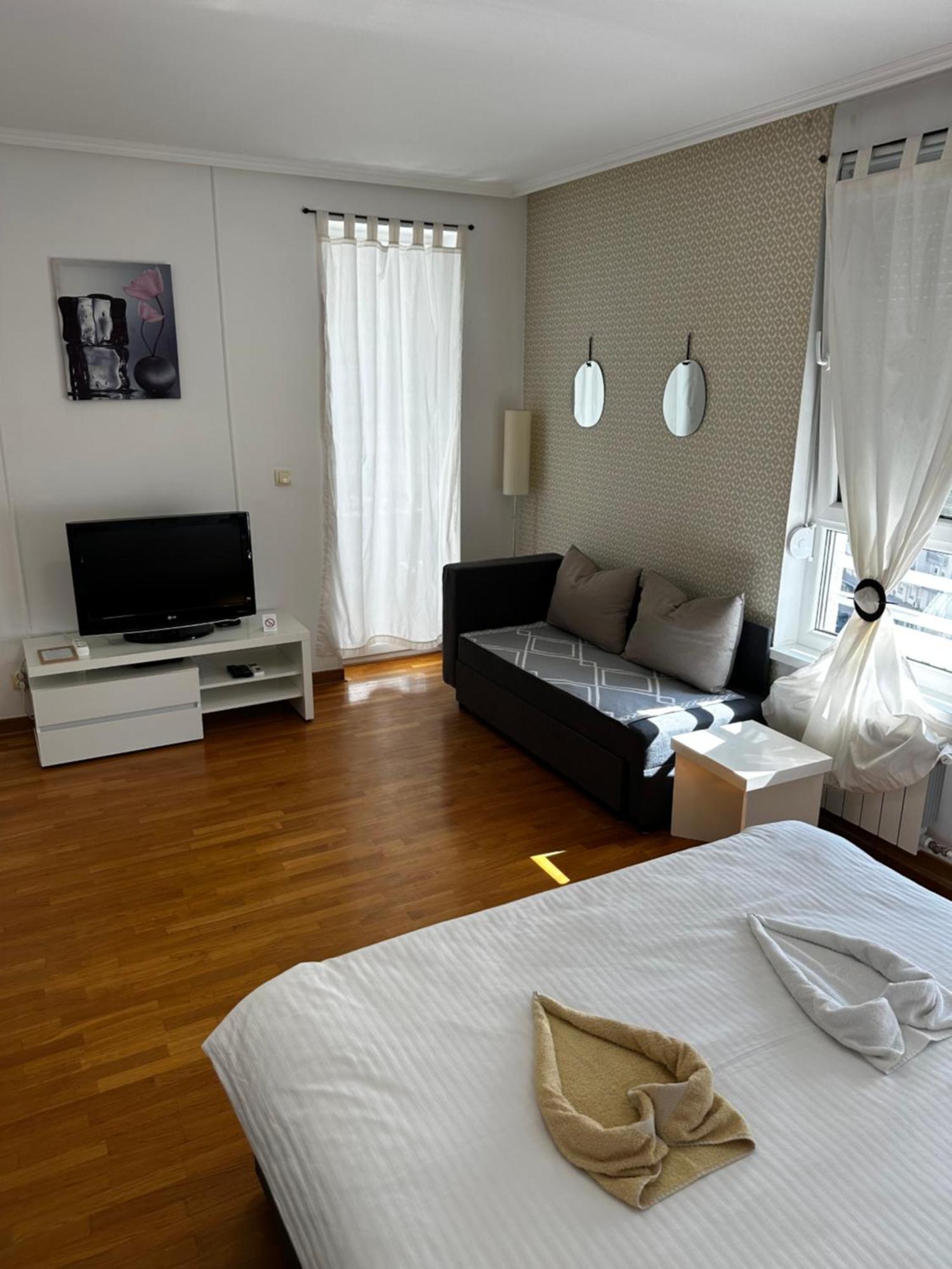 Nevena Belville Apartments Belgrade Room photo